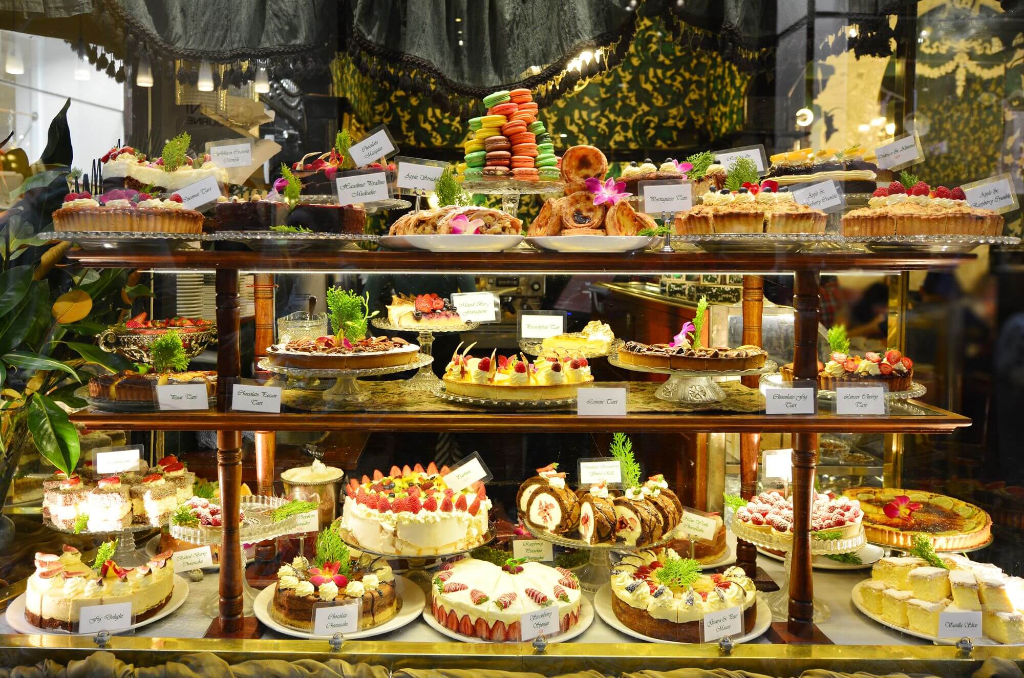 best Cake Shops in Dubai