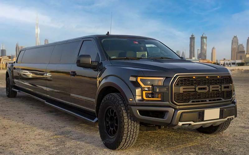 LImo REntal Dubai