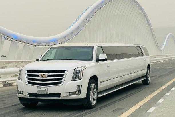 LImousine Car Rental Companies in UAE
